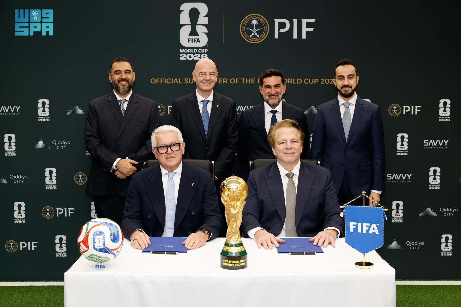 PIF 与 FIFA World Cup 2026 官方合作视觉